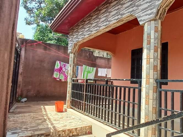 Maison à Simbayah, Maisons, Conakry