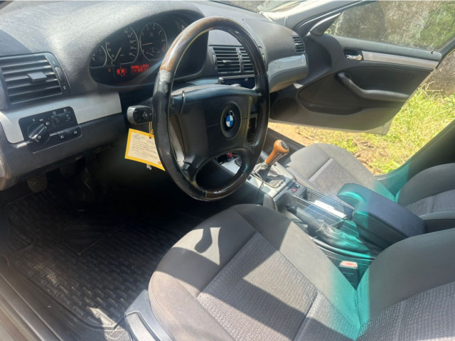 BMW Serie 3, Voitures, Conakry