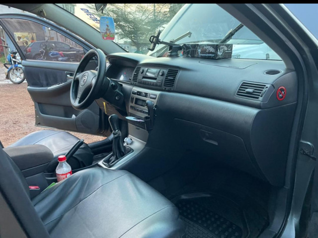 Toyota Corolla, Voitures, Conakry