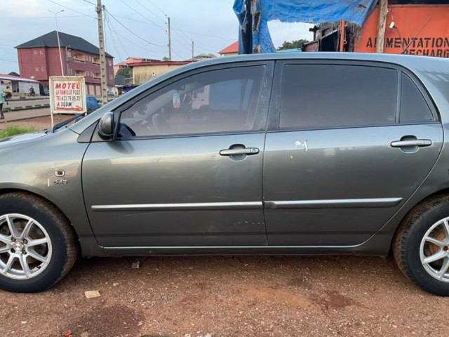 Toyota Corolla, Voitures, Conakry