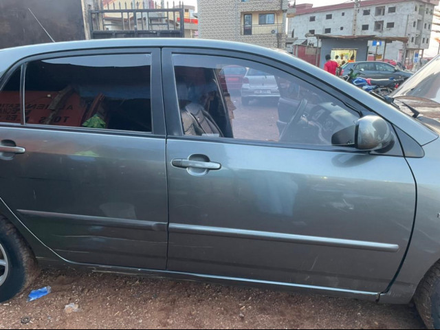 Toyota Corolla, Voitures, Conakry
