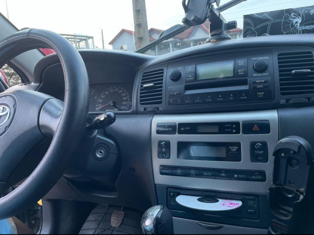 Toyota Corolla, Voitures, Conakry