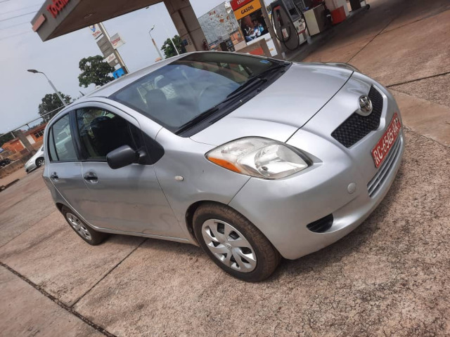 Toyota Yaris, Voitures, Conakry