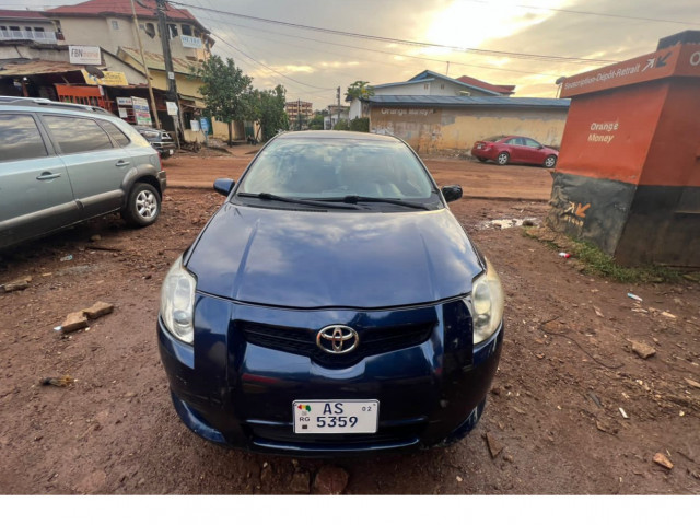 Toyota Auris, Voitures, Conakry