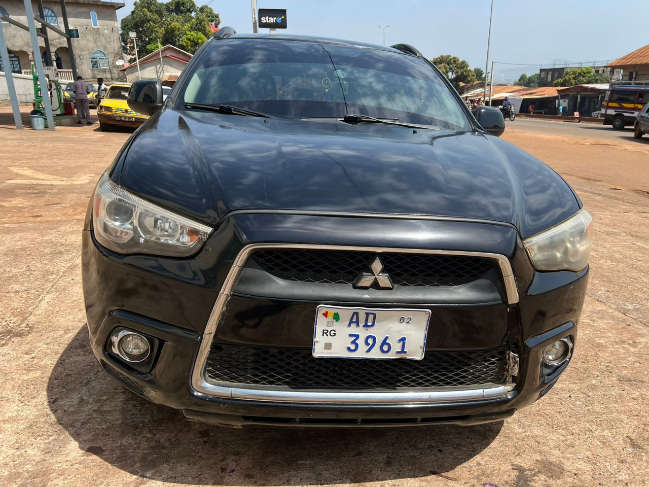 Mitsubishi RVR, Voitures, Conakry