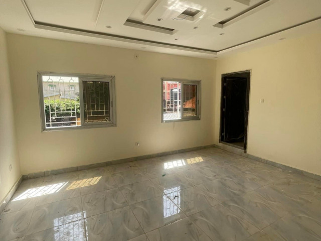 Bâtiment à Lambanyi, Maisons, Conakry