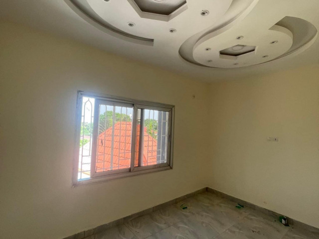 Bâtiment à Lambanyi, Maisons, Conakry