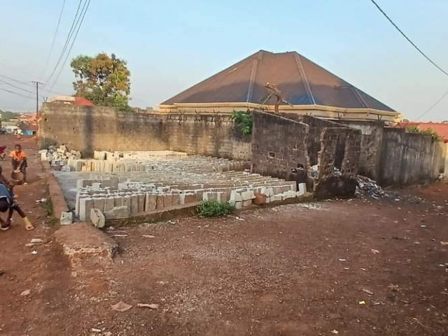 Terrain Cimenterie, Terrains, Conakry