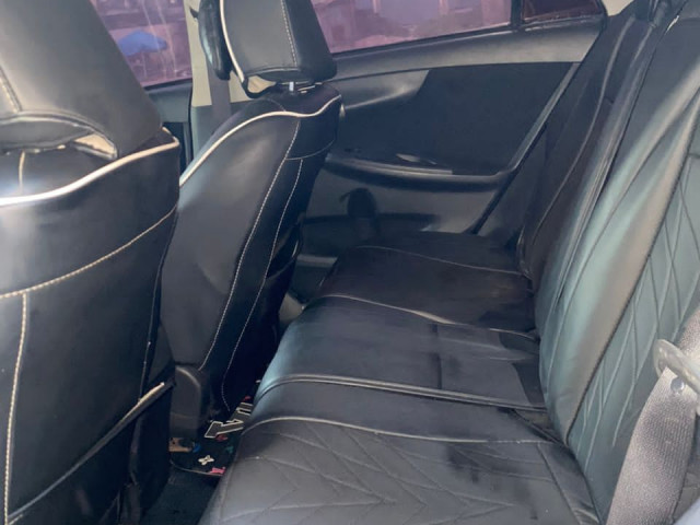 Toyota RAV4, Voitures, Conakry