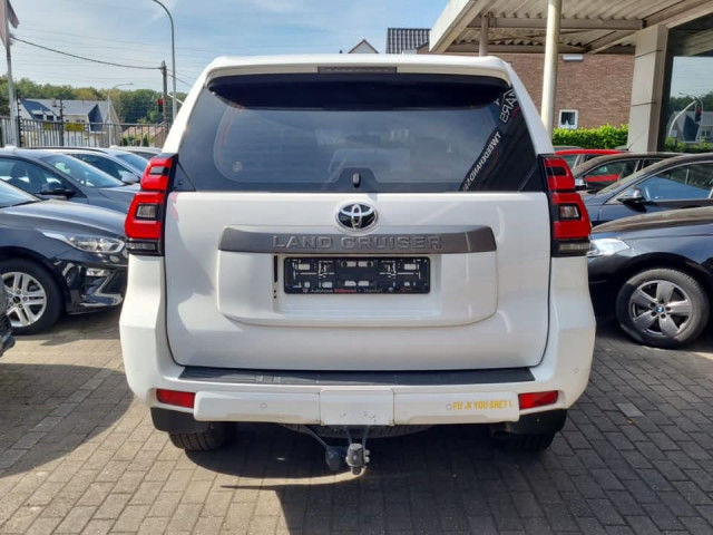 Toyota Land Cruiser Prado, Voitures, Conakry