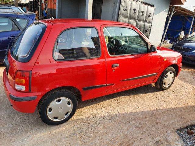 Nissan Micra, Voitures, Conakry