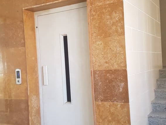 Différents Appartements à Kaloum, Appartements, Conakry