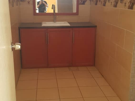 Différents Appartements à Kaloum, Appartements, Conakry