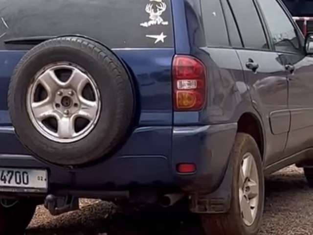 Toyota RAV4, Voitures, Conakry
