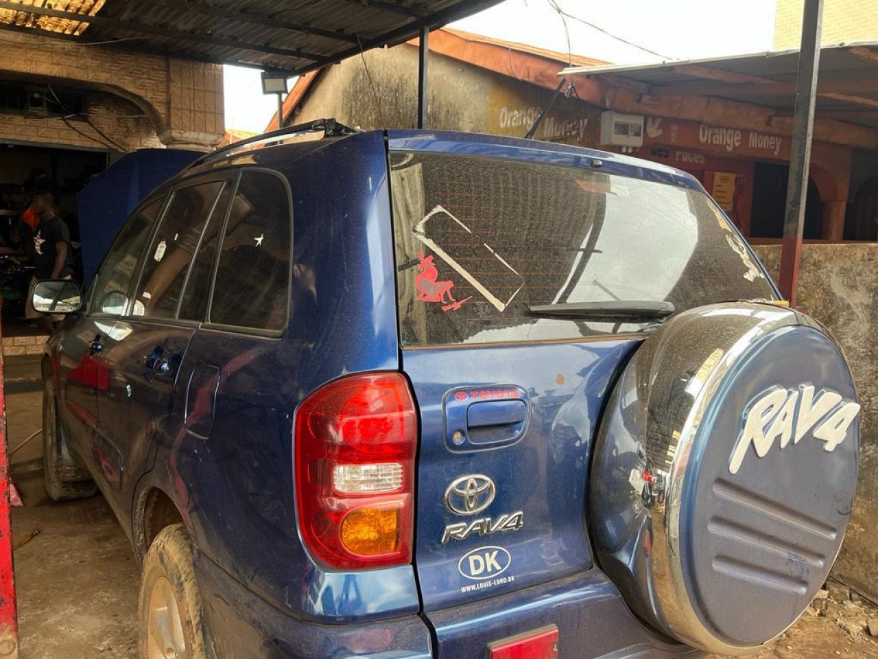 Toyota RAV4, Voitures, Conakry