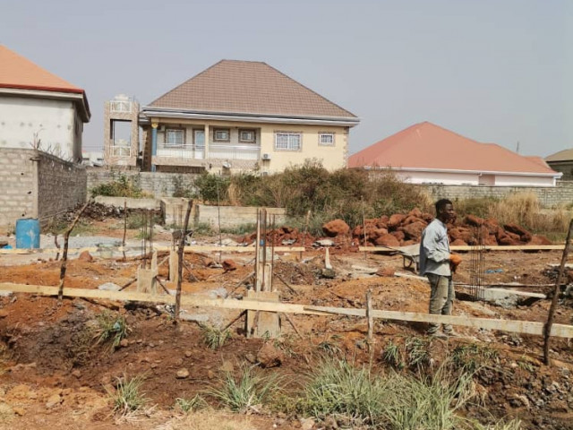 Terrain à Sonfonia Centre, Terrains, Conakry