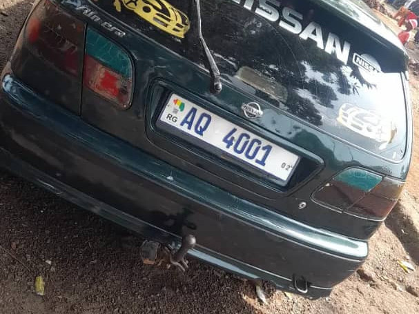 Nissan Almera, Voitures, Conakry