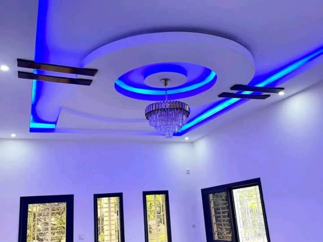 Bรขtiment ร Lambanyi, Maisons, Conakry