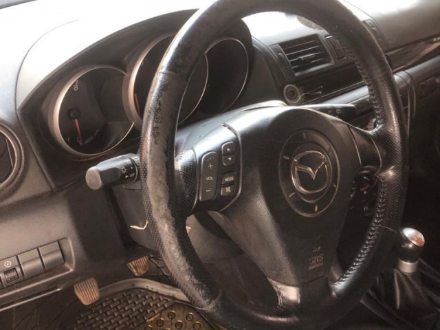 Mazda 3, Voitures, Conakry