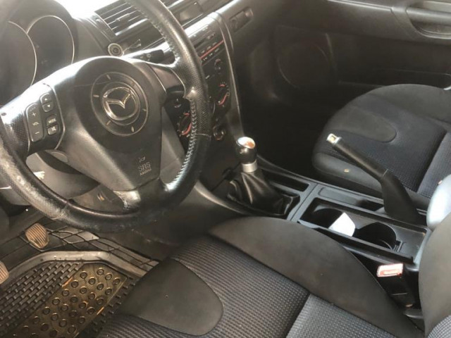Mazda 3, Voitures, Conakry