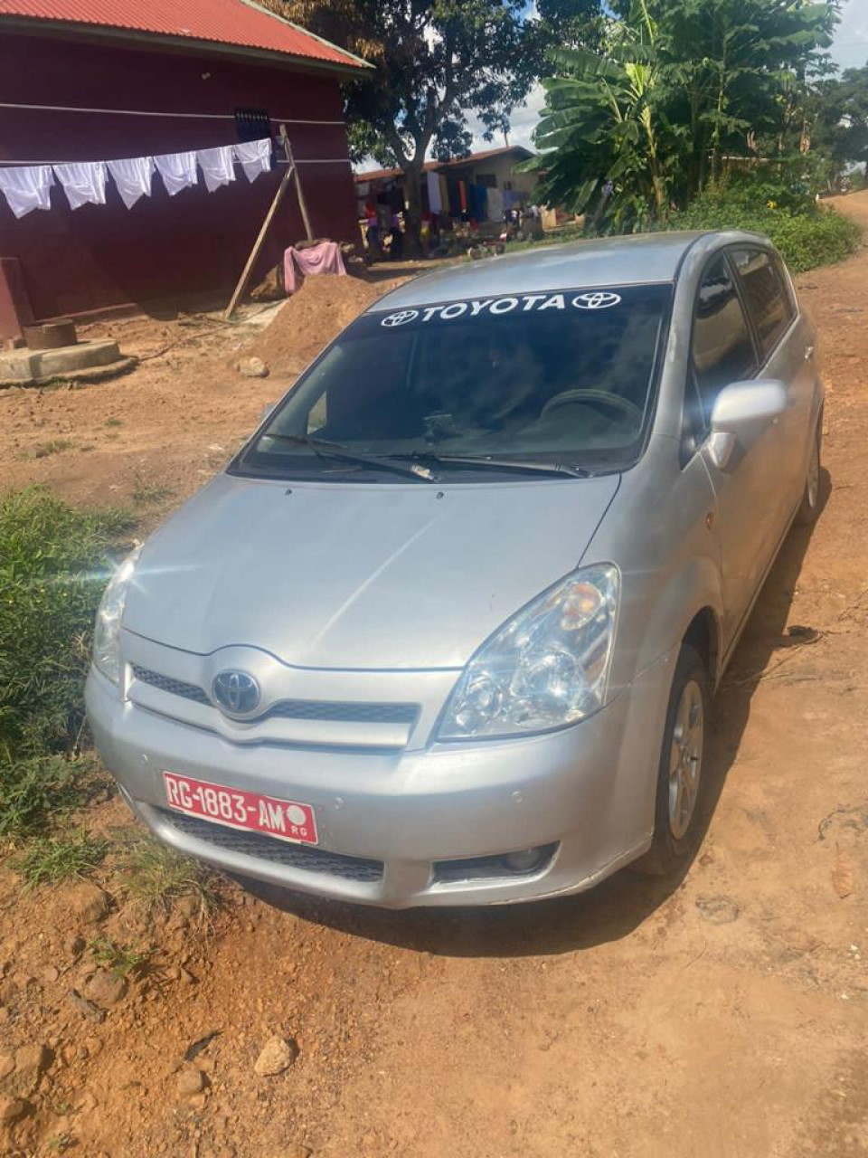 Toyota Corolla Verso, Voitures, Conakry