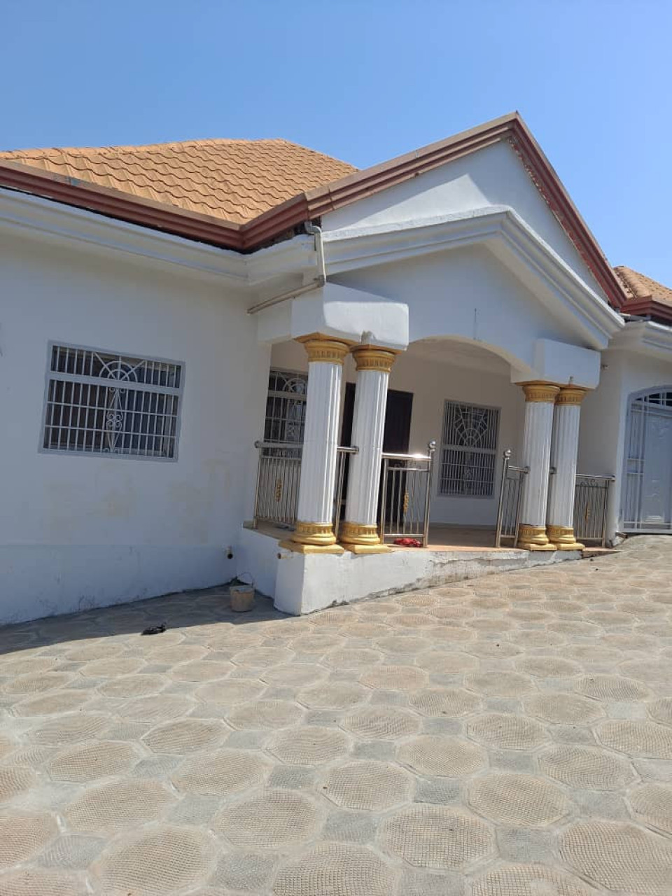 Maison à Kobayah, Maisons, Conakry