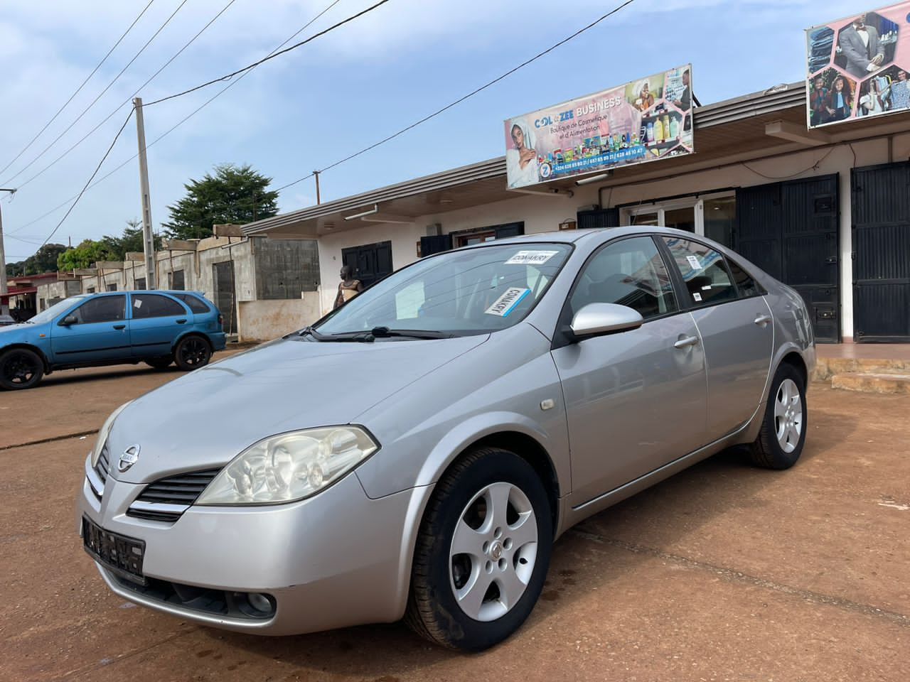 Nissan Primera, Voitures, Conakry