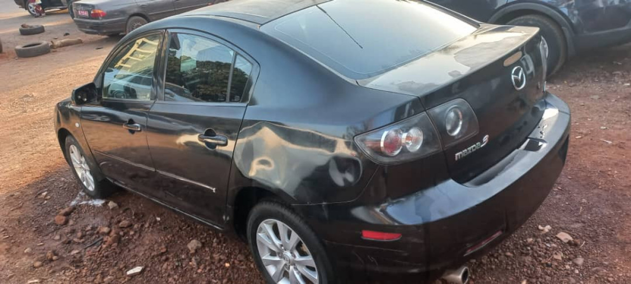 Mazda 3, Voitures, Conakry