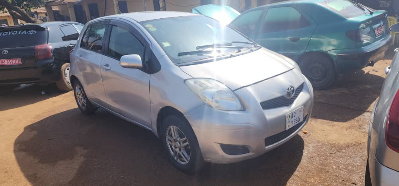 Toyota Yaris, Voitures, Conakry