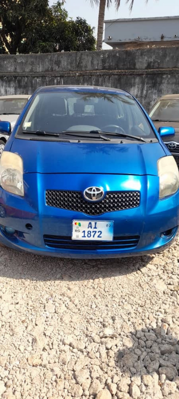 Toyota Yaris, Voitures, Conakry