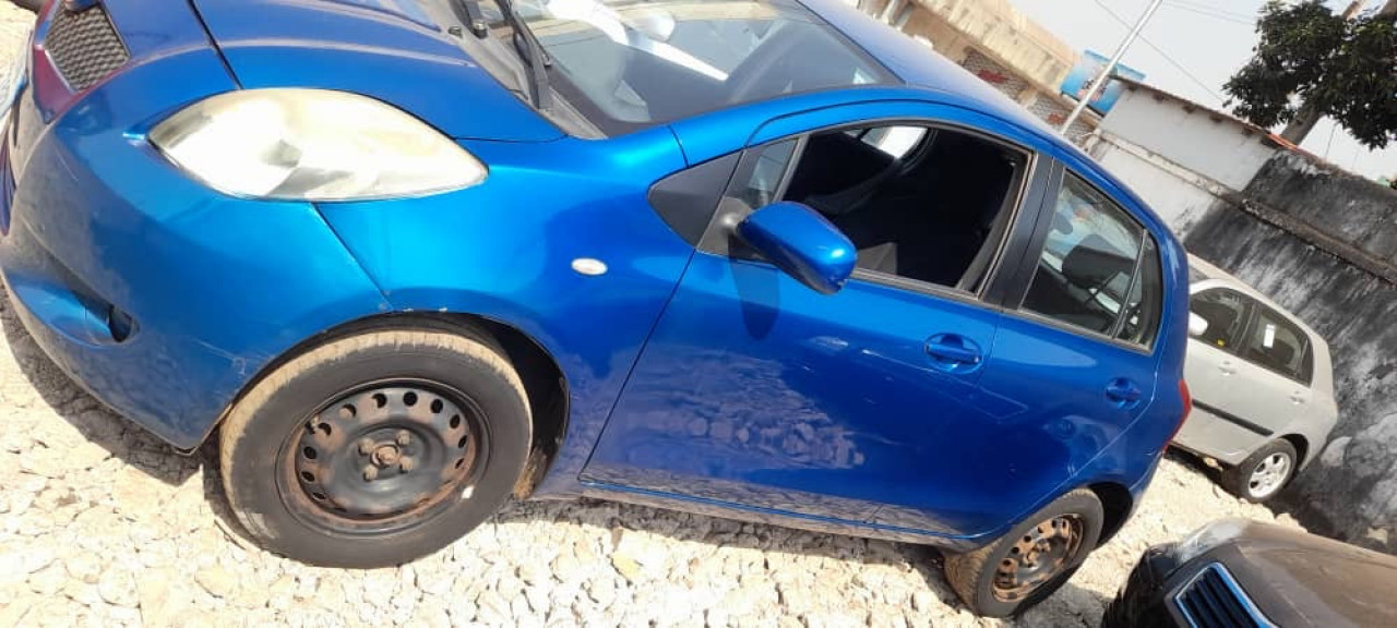 Toyota Yaris, Voitures, Conakry