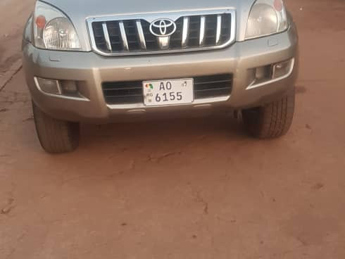 Toyota Land CruIser, Voitures, Conakry