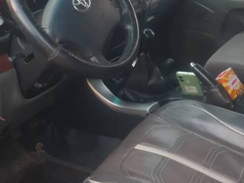 Toyota Land CruIser, Voitures, Conakry