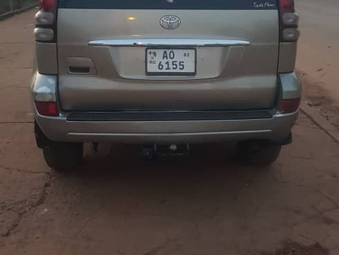 Toyota Land CruIser, Voitures, Conakry