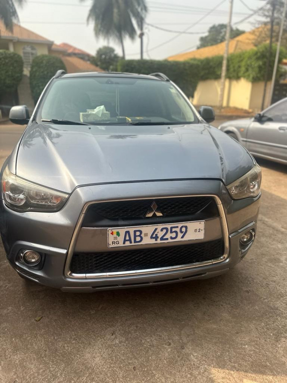 Mitsubishi RVR, Voitures, Conakry