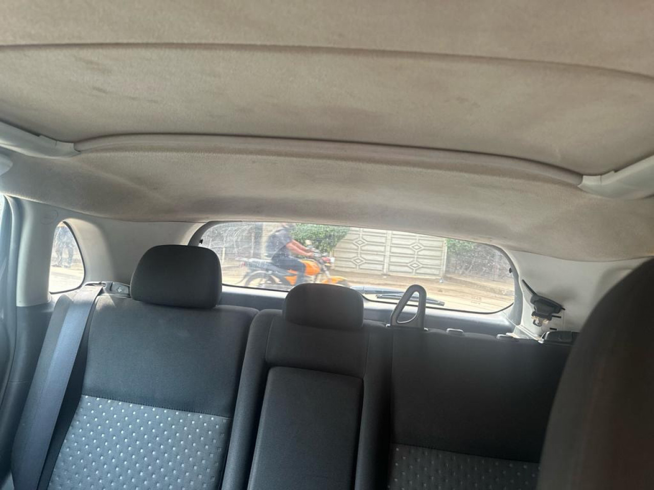 Mitsubishi RVR, Voitures, Conakry