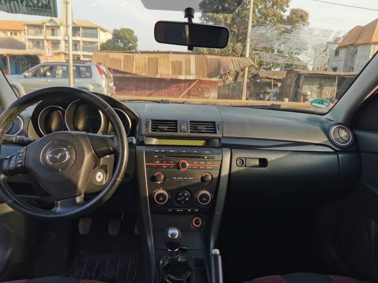 Mazda 3, Voitures, Conakry