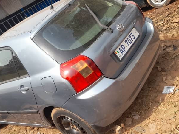 Toyota Corolla, Voitures, Conakry