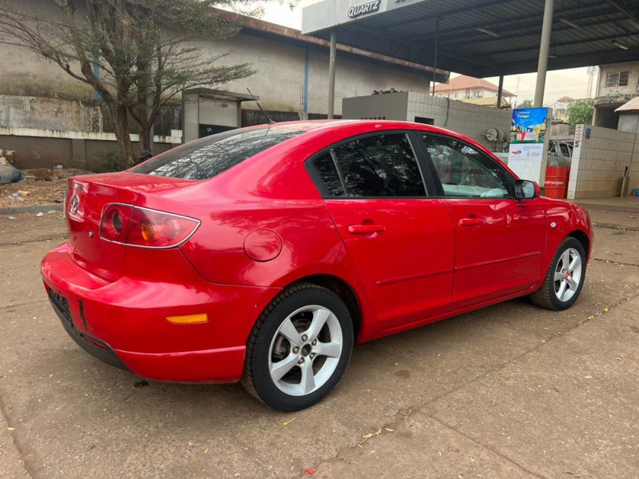 Mazda3, Voitures, Conakry