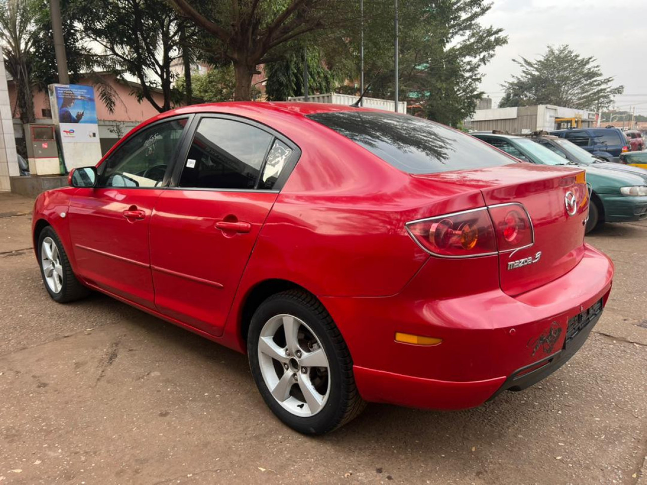 Mazda3, Voitures, Conakry