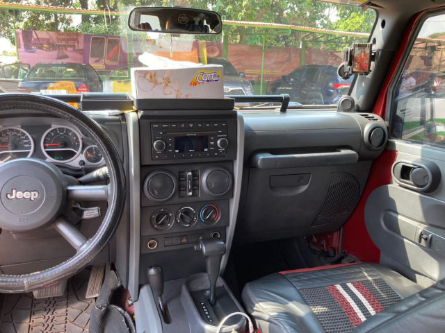 JEEP wrangler, Voitures, Conakry