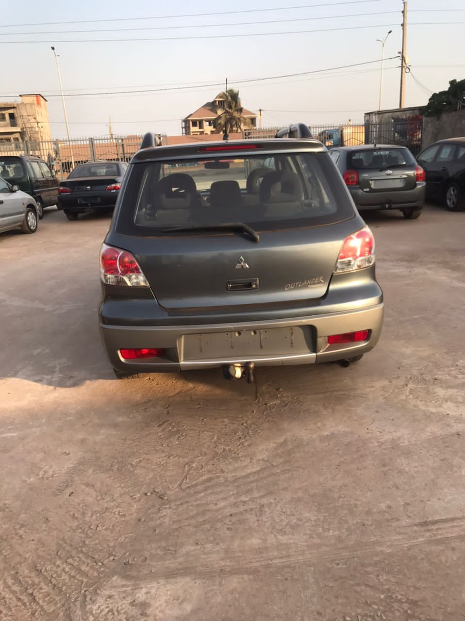 Mitsubishi outlander, Voitures, Conakry