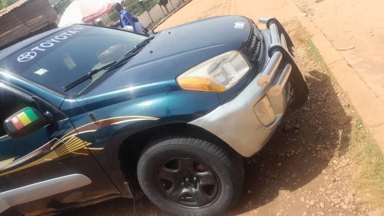 Toyota rav4, Voitures, Conakry