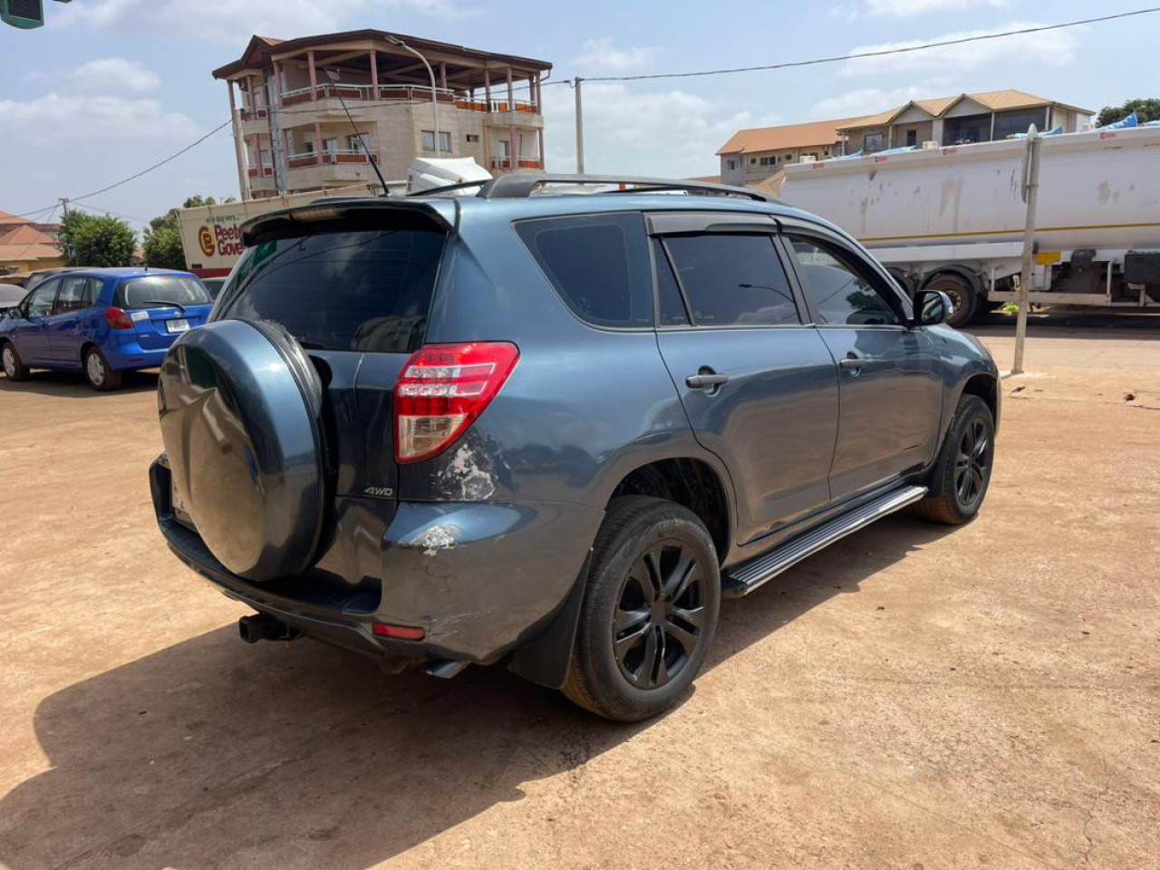 Toyota rav4, Voitures, Conakry