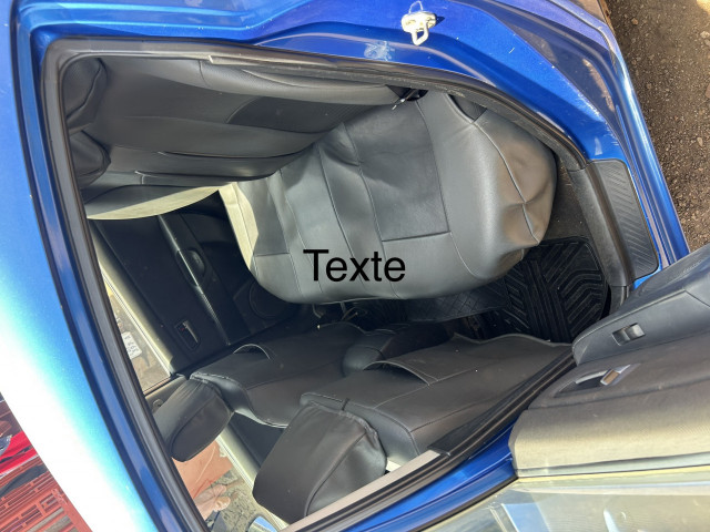 Mazda 3 Berline, Voitures, Conakry