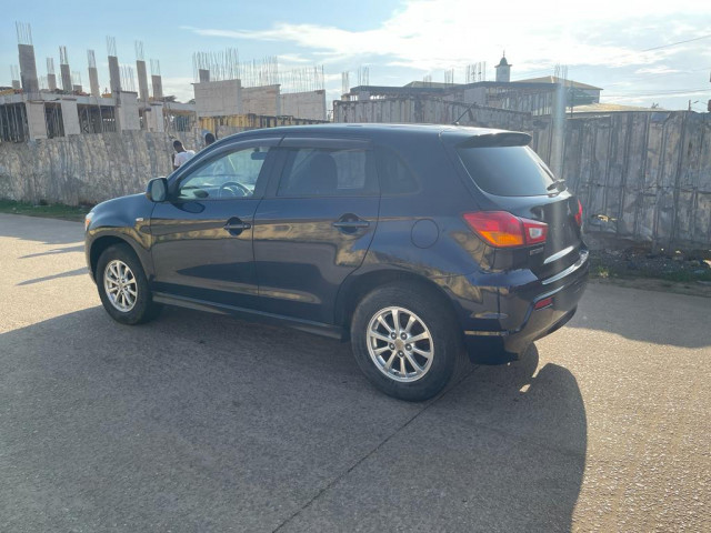 Mitsubishi rvr, Voitures, Conakry