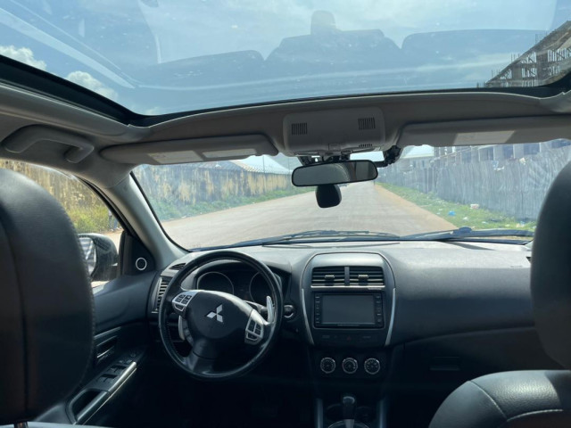 Mitsubishi rvr, Voitures, Conakry