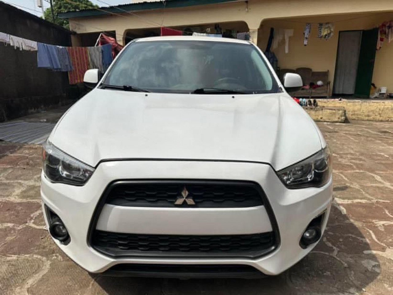 Mitsubishi rvr, Voitures, Conakry