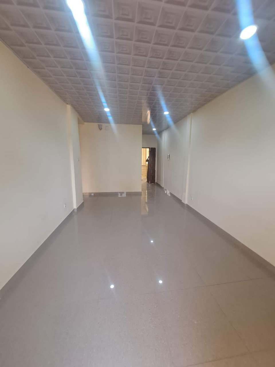 Appartement à louer à kaloum, Autres Immobiliers, Conakry