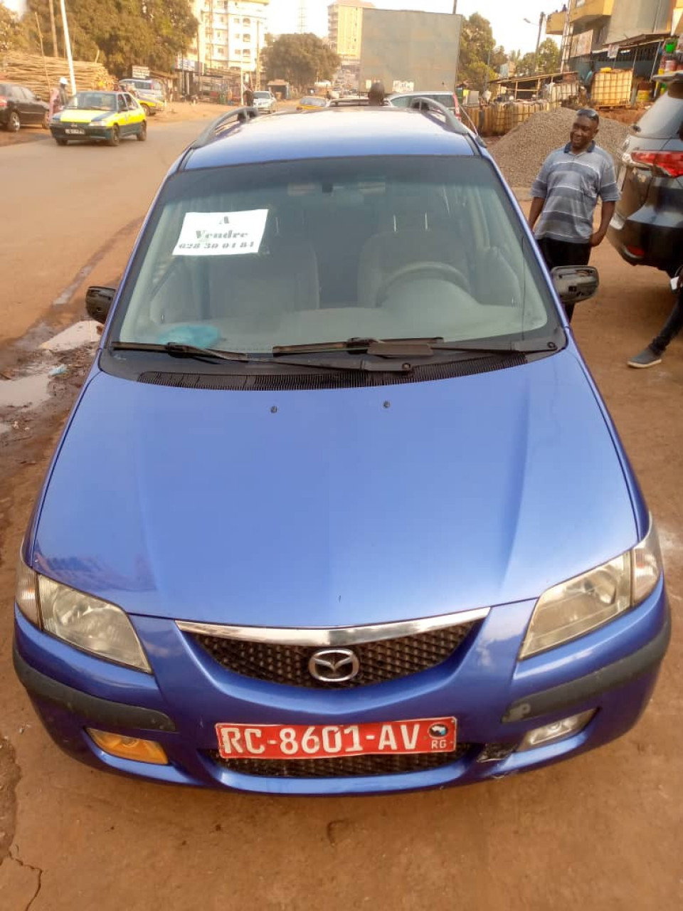 Mazda  premacy, Voitures, Conakry